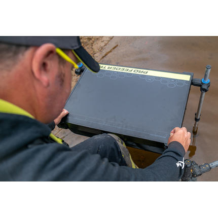 Matrix Pro Feeder Tray 