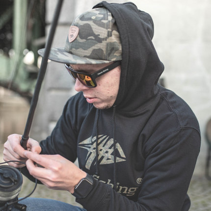 Giants Fishing Kšiltovka Flat Cap Full Camo