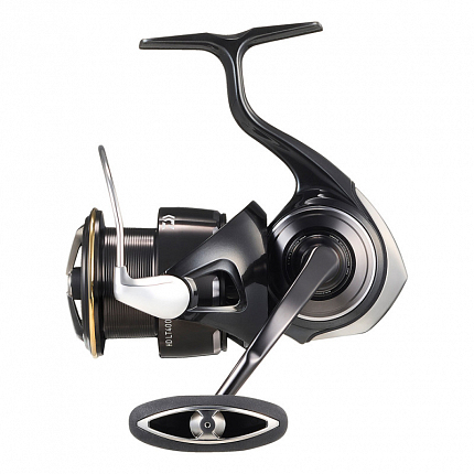 Daiwa Naviják 26 Certate HD LT 3000
