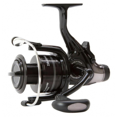Daiwa Naviják Black Widow BR 5000A