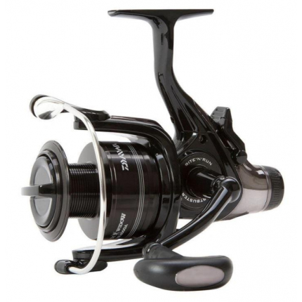Daiwa Naviják Black Widow BR 5000A