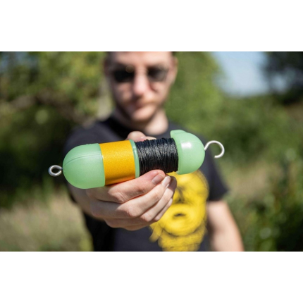 Black Cat Plovák Outrigger Float Glow