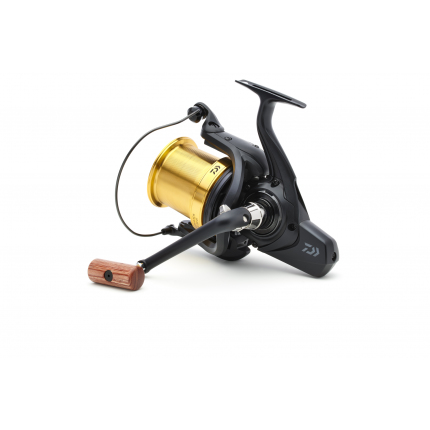 Daiwa Naviják 23 Emblem 45 SCW QD-OT