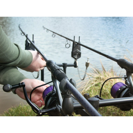 Delphin Prut CorsaBLACK NERO 2,7 m 2 lb 2díl