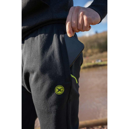 Matrix Tepláky Joggers Black