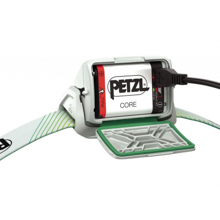 Petzl čelovky - Actik Core zelená