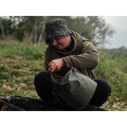 Giants Fishing Klobouk Oboustranný Camo Black Double Bucket Hat