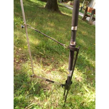 Daemons Sumcový Stojan s Držákem Signalizátoru Záběrů