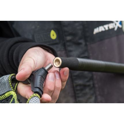 Matrix Podběráková Tyč Ethos XR Power Landing Net Handle 4,5m