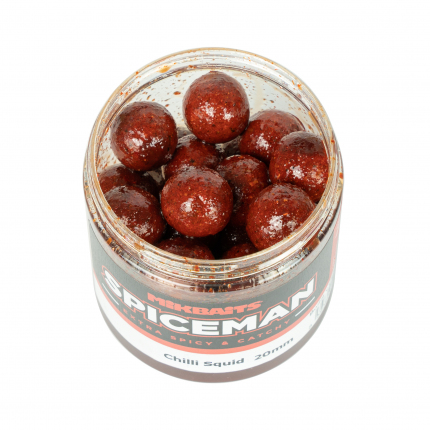 Mikbaits Spiceman Boilie v Dipu 250ml Chilli Squid